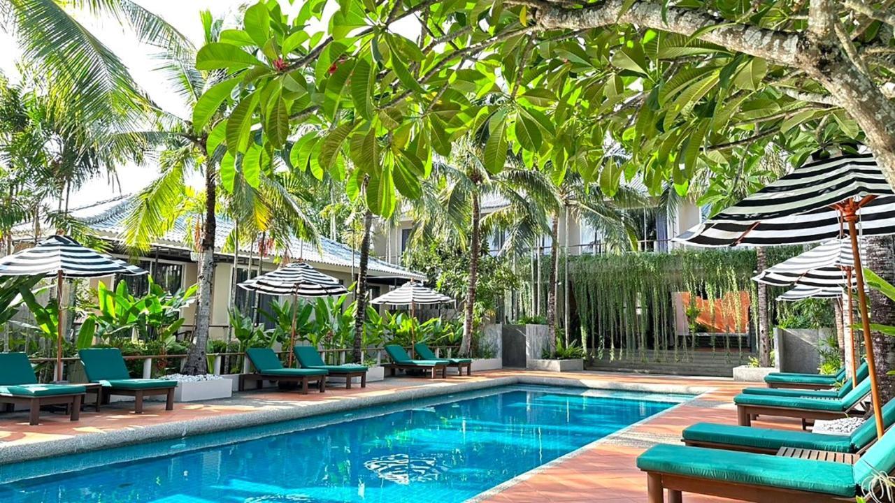 Signature Phuket Resort SHA Plus Chalong Exterior foto